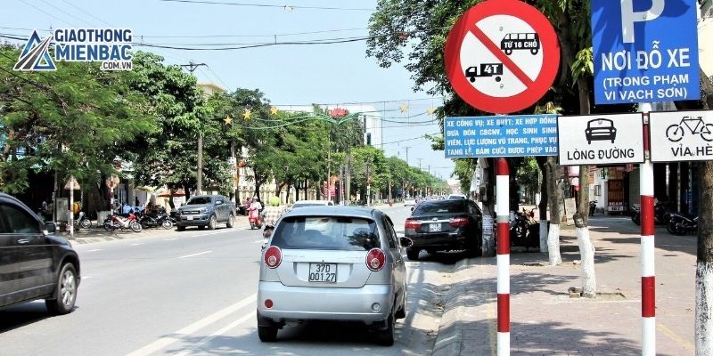 Các tuyến đường cấm xe tải tại Hà Nội