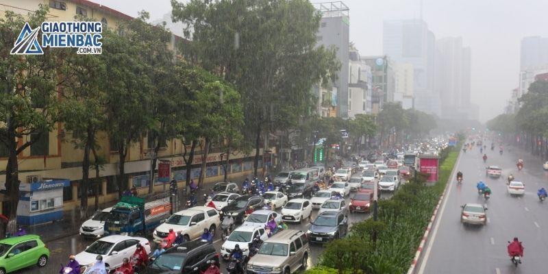 Thực trạng giao thông hà nội mùa mưa
